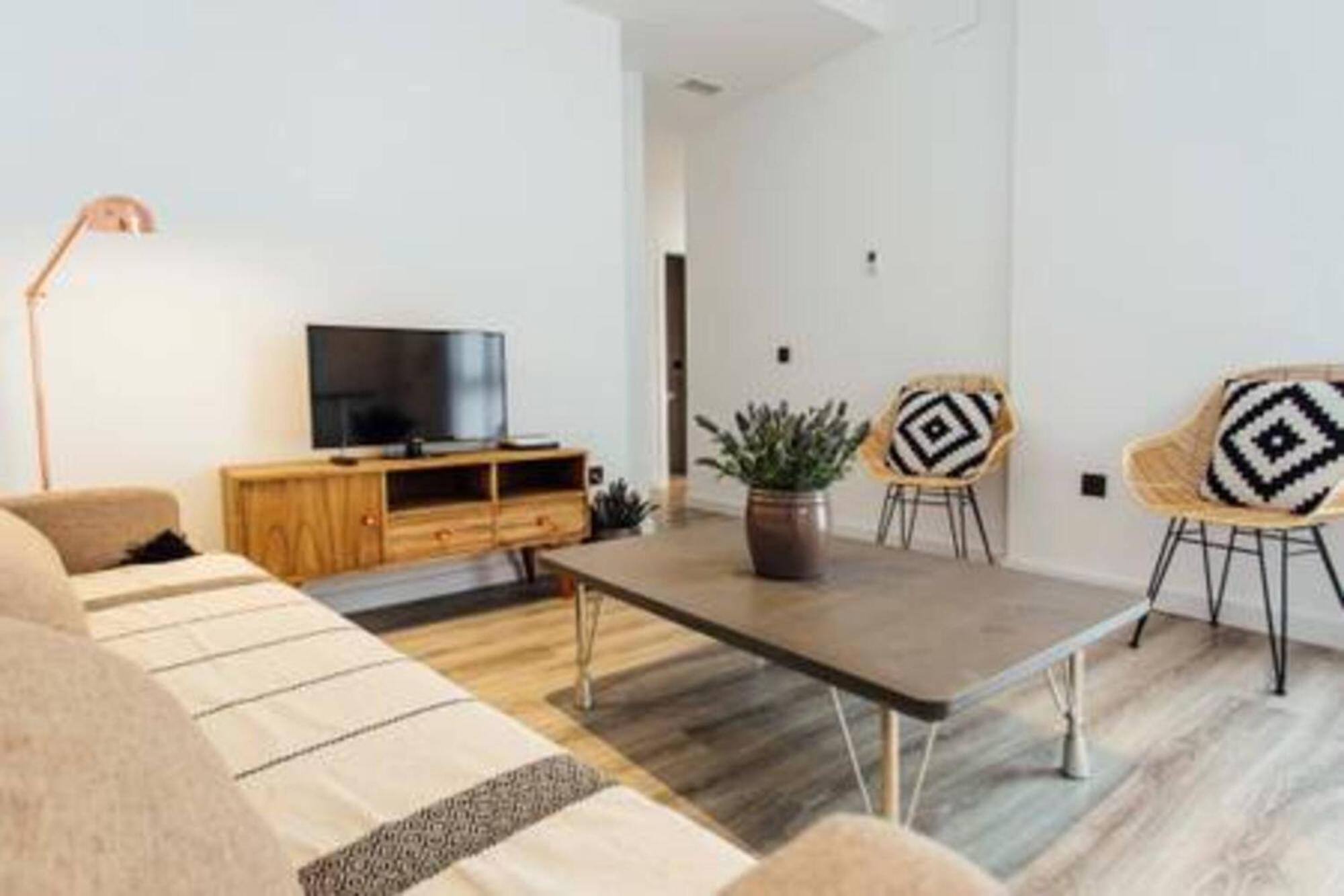 Cozy And Functional- 2bd 1bth - Alfalfa * Sevilla